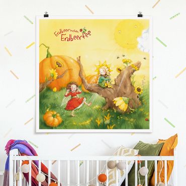 Posters Little Strawberry Strawberry Fairy - A Sunny Day