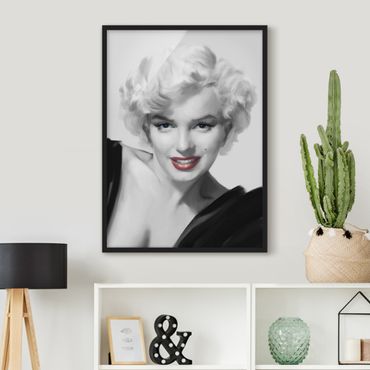 Ingelijste posters Marilyn On Sofa
