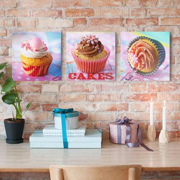Glasschilderijen - 3-delig Colourful Cupcakes