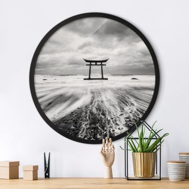 Rond schilderijen Torii giapponese nel mare