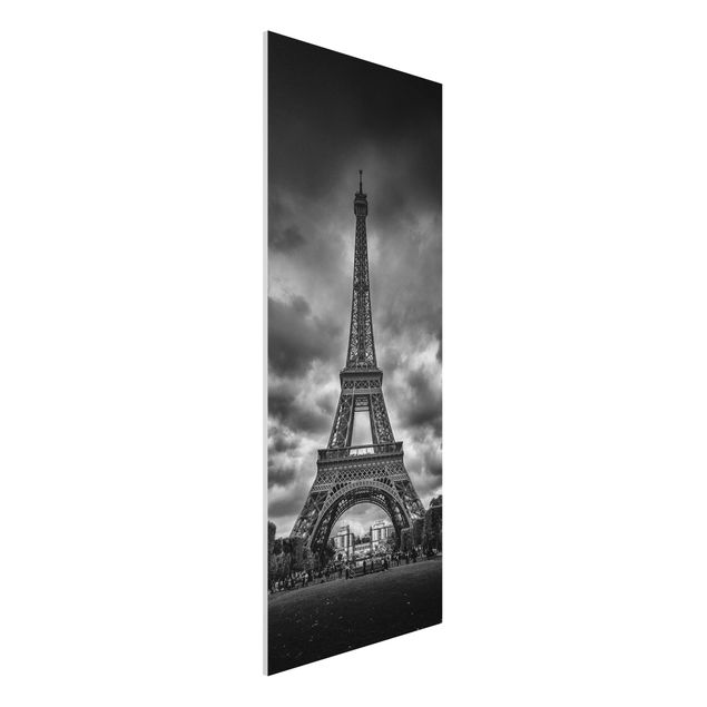 Forex schilderijen Eiffel Tower In Front Of Clouds In Black And White