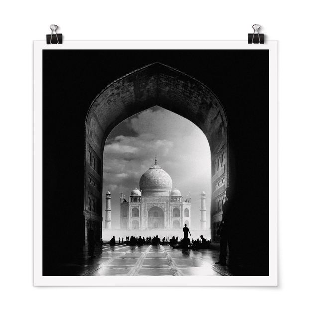Posters The Gateway To The Taj Mahal