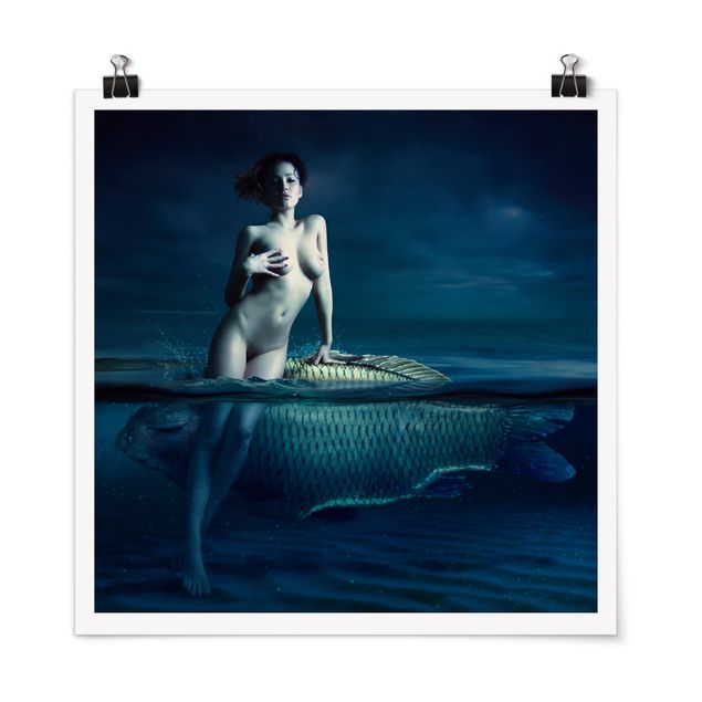 Posters Nude With Fish