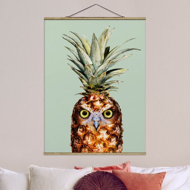 Stoffen schilderij met posterlijst Pineapple With Owl