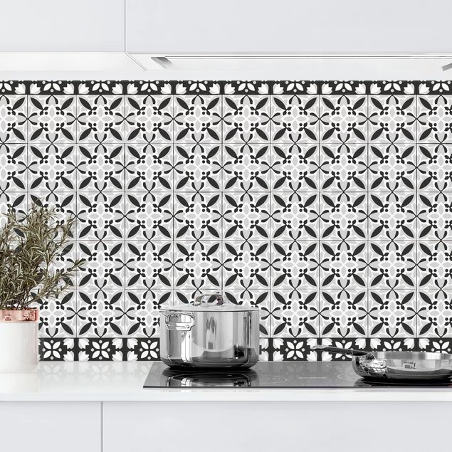 Achterwand voor keuken en zwart en wit Geometrical Tile Mix Blossom Black