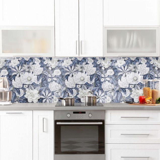 Achterwand voor keuken White Flowers In Front Of Blue