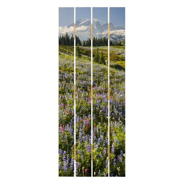 Houten schilderijen op plank - Mountain Meadow With Red Flowers in Front of Mt. Rainier
