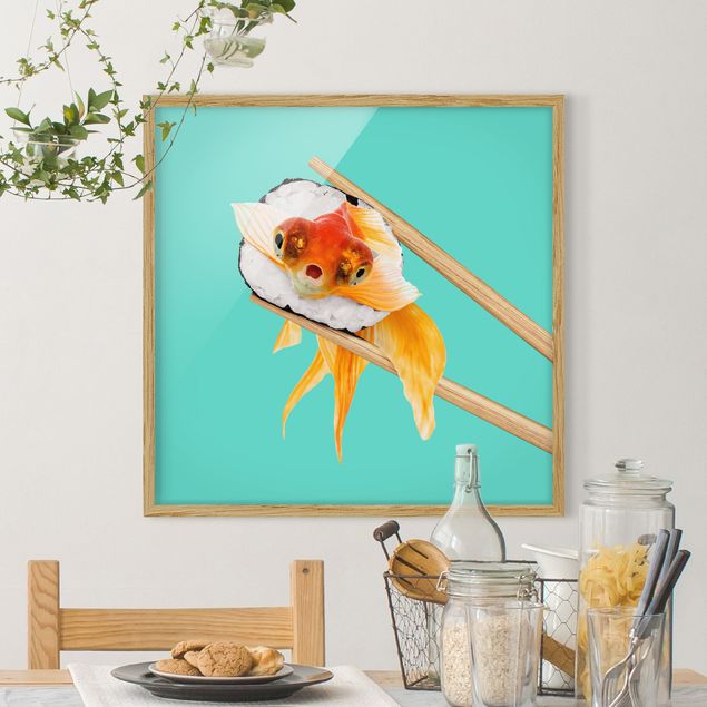 Ingelijste posters Sushi With Goldfish