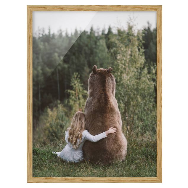 Ingelijste posters Girl With Brown Bear