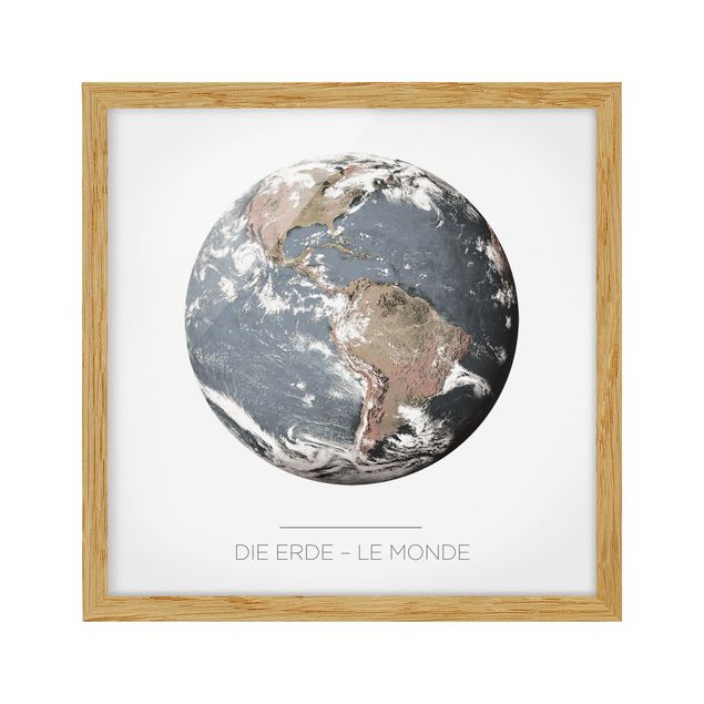 Ingelijste posters Le Monde - The Earth