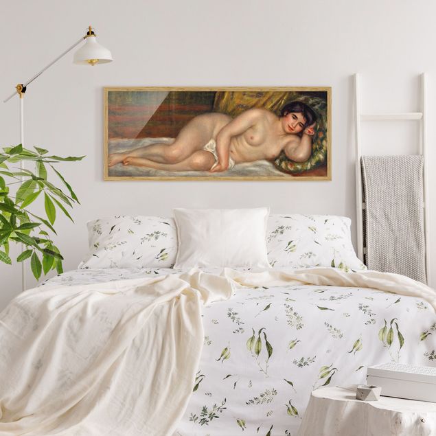 Ingelijste posters Auguste Renoir - Lying female Nude (Gabrielle)