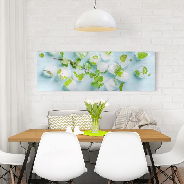 Canvas schilderijen Ice Cubes With Mint Leaves