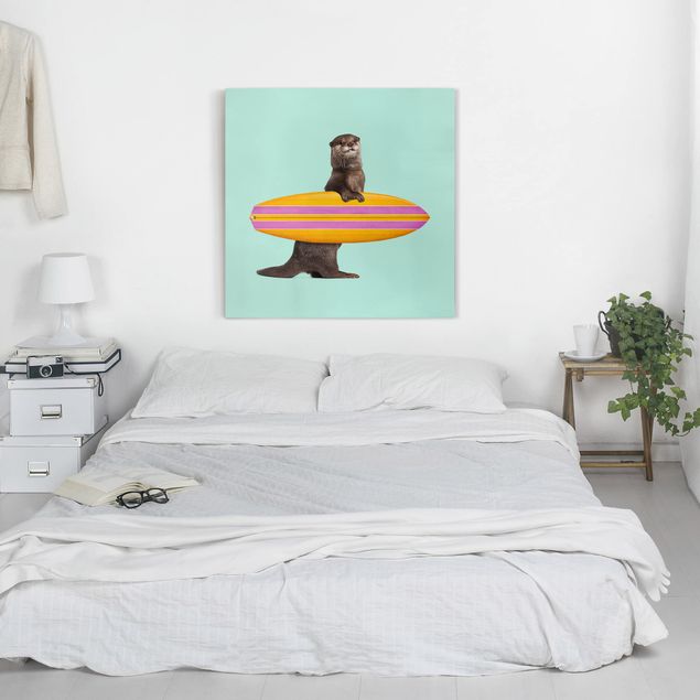 Canvas schilderijen Otter With Surfboard