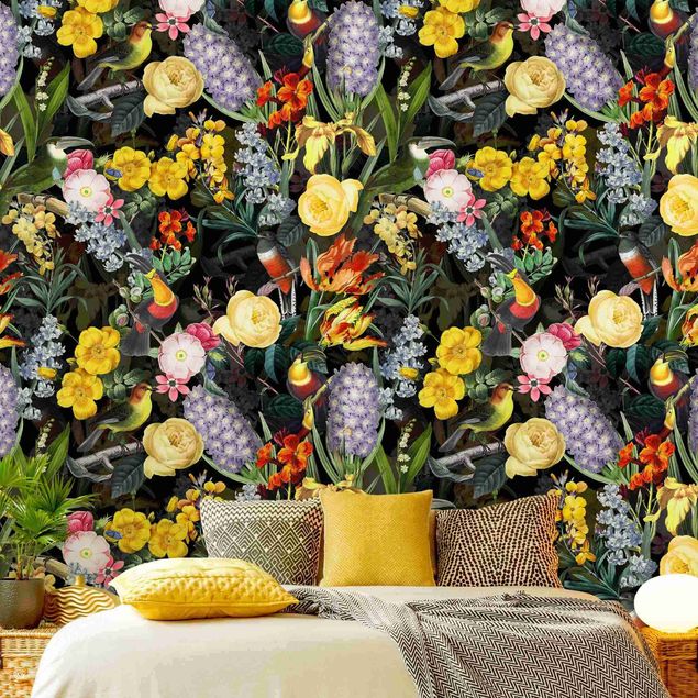 Patroonbehang Flowers With Colourful Tropical Birds