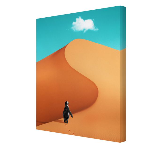 Canvas schilderijen Desert With Penguin
