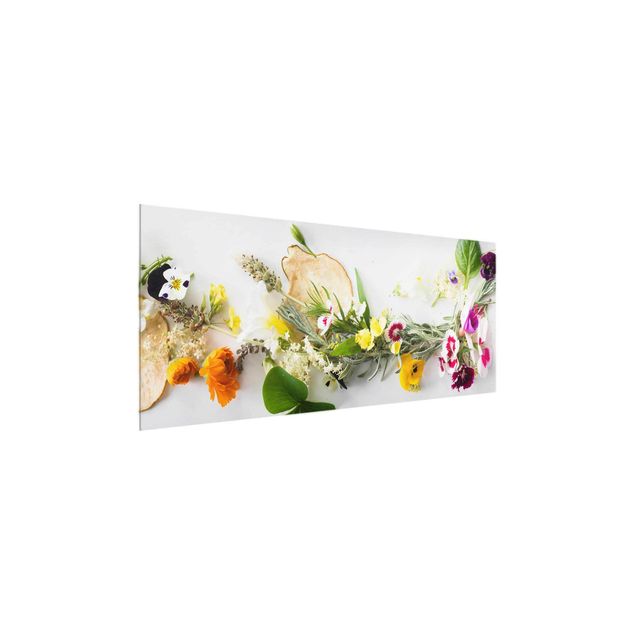 Glasschilderijen Fresh Herbs With Edible Flowers