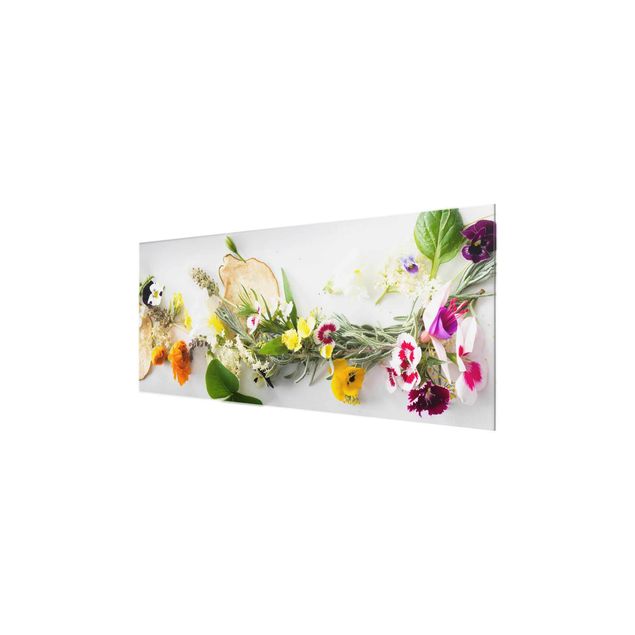 Glasschilderijen Fresh Herbs With Edible Flowers