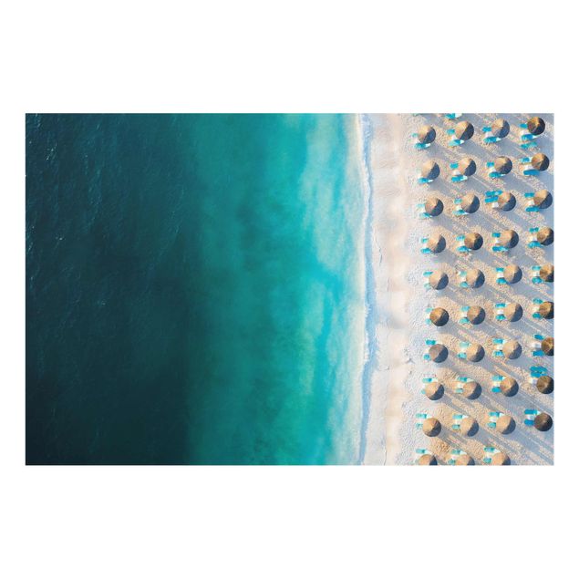 Glasschilderijen White Sandy Beach With Straw Parasols