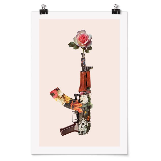 Posters Weapon With Rose