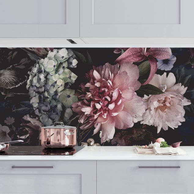 Achterwand voor keuken bloemen Flowers With Fog On Black