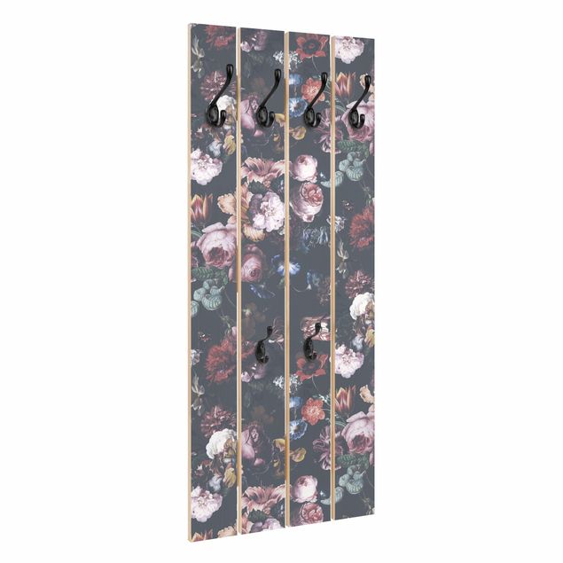 Wandkapstokken houten pallet Old Masters Flowers With Tulips And Roses On Dark Gray