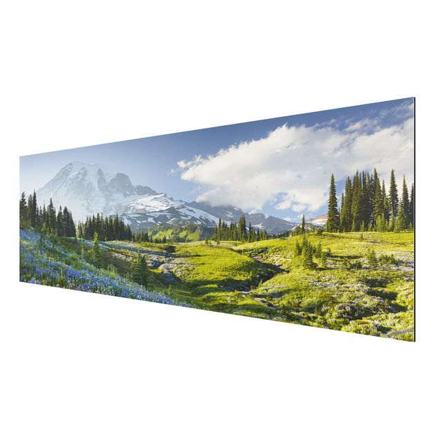Aluminium Dibond schilderijen - Mountain Meadow With Blue Flowers in Front of Mt. Rainier