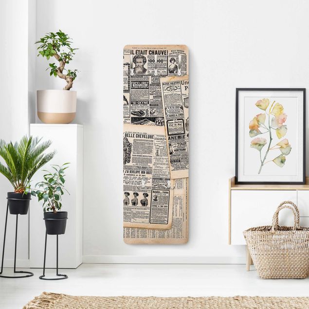 Wandkapstokken houten paneel Antique Newspapers