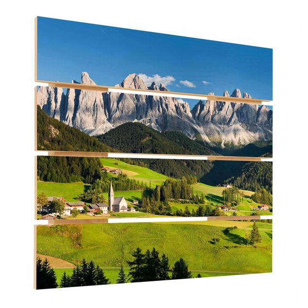 Houten schilderijen op plank Odle In South Tyrol