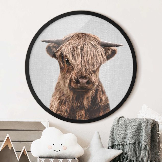 Runde Bilder mit Rahmen Baby Highland Cow Henri