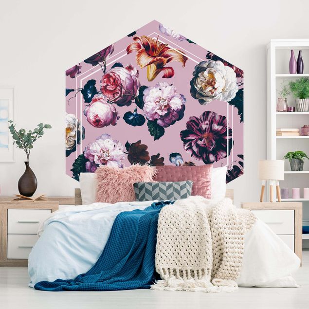 Hexagon Behang Baroque Flowers With White Geometry In Pink