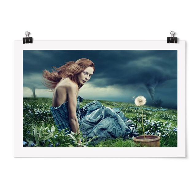 Posters Woman In Storm