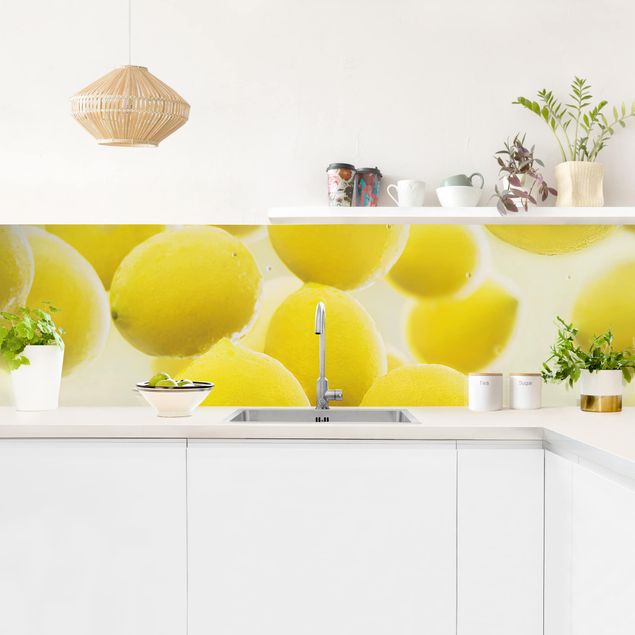 Achterkant keuken Lemons In Water