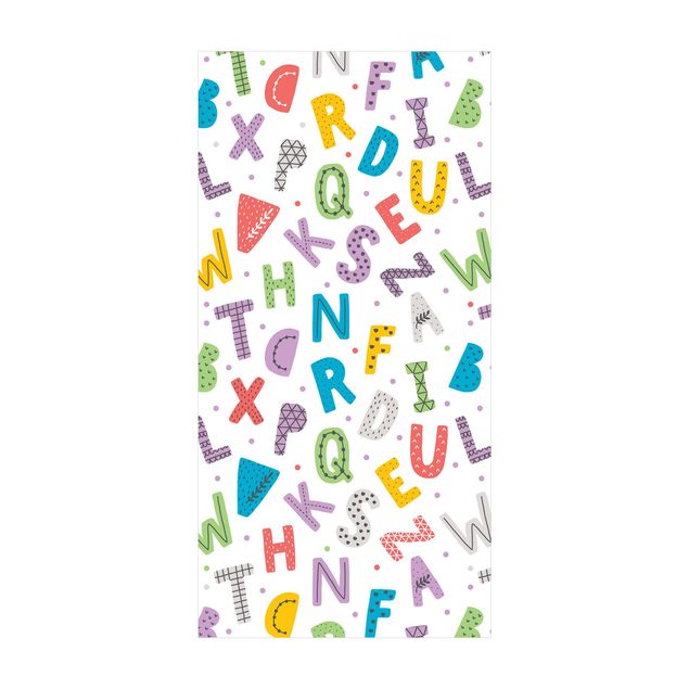 Groot vloerkleed Alphabet With Hearts And Dots In Colourful