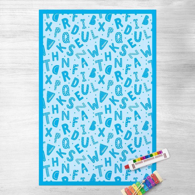 balkon tapijt Alphabet With Hearts And Dots In Blue With Frame
