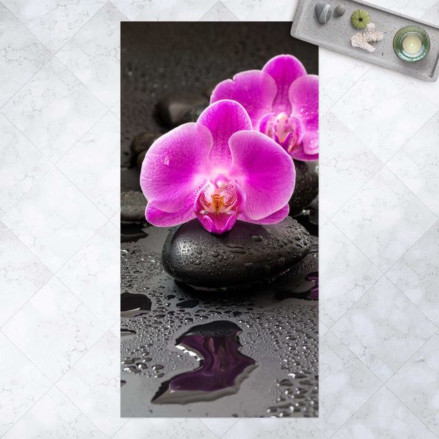 balkon tapijt Pink Orchid Flower On Stones With Drops