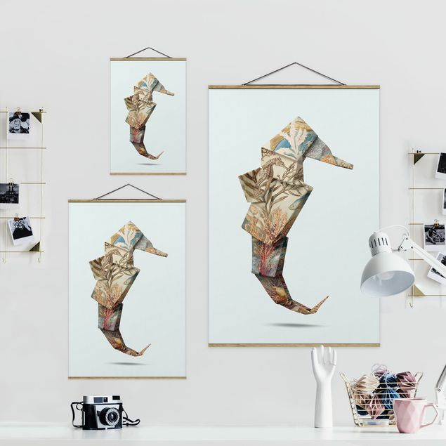 Stoffen schilderij met posterlijst Origami Seahorse