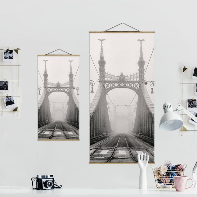 Stoffen schilderij met posterlijst Bridge in Budapest