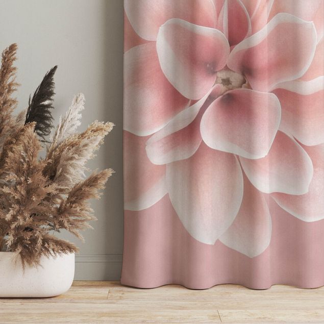 moderne gordijnen grote ramen Dahlia Pink Blush Flower Centered