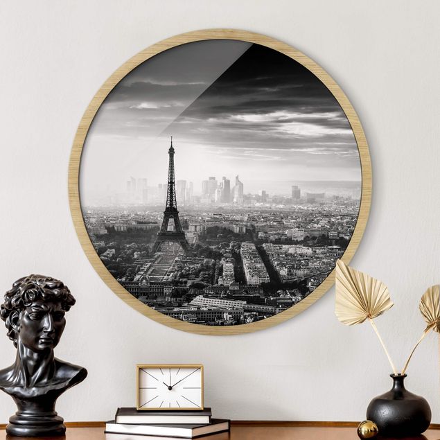 Runde Bilder mit Rahmen The Eiffel Tower From Above Black And White