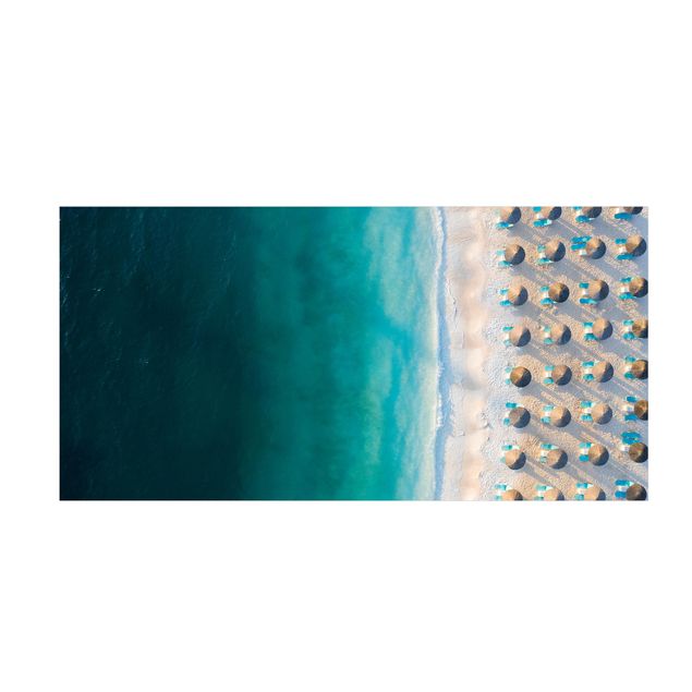 Vloerkleed crème White Sandy Beach With Straw Parasols