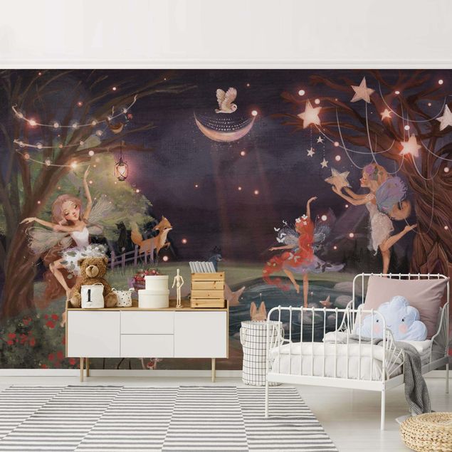 Fotobehang - At Night In A Garden With Fairies