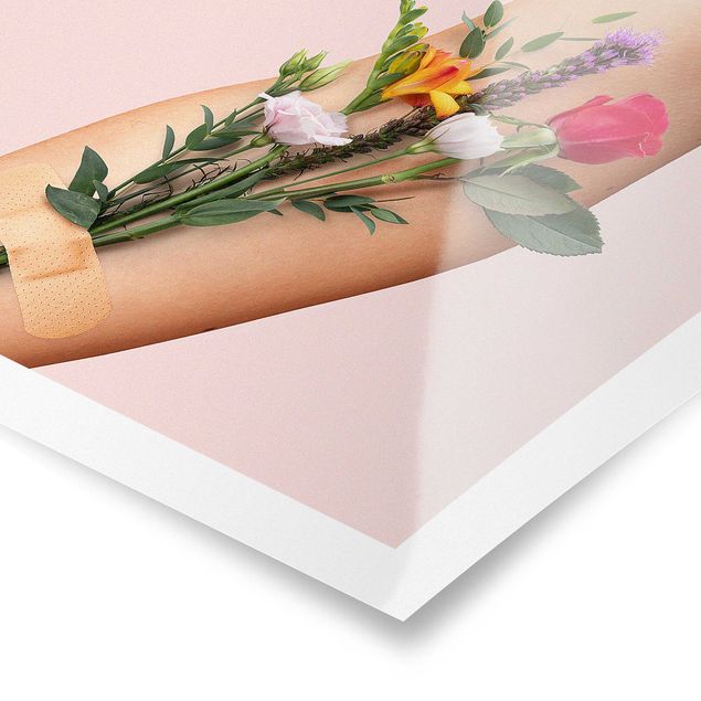 Posters Arm With Flowers