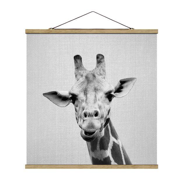 Stoffen schilderij met posterlijst - Giraffe Gundel Black And White