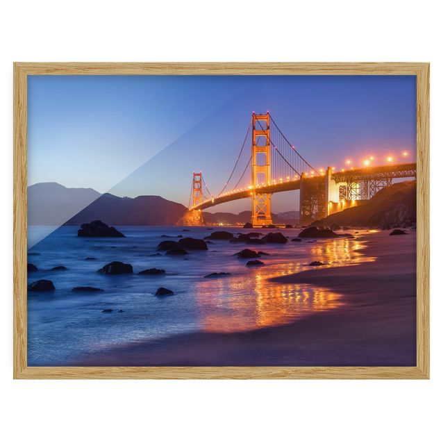 Ingelijste posters Golden Gate Bridge At Dusk