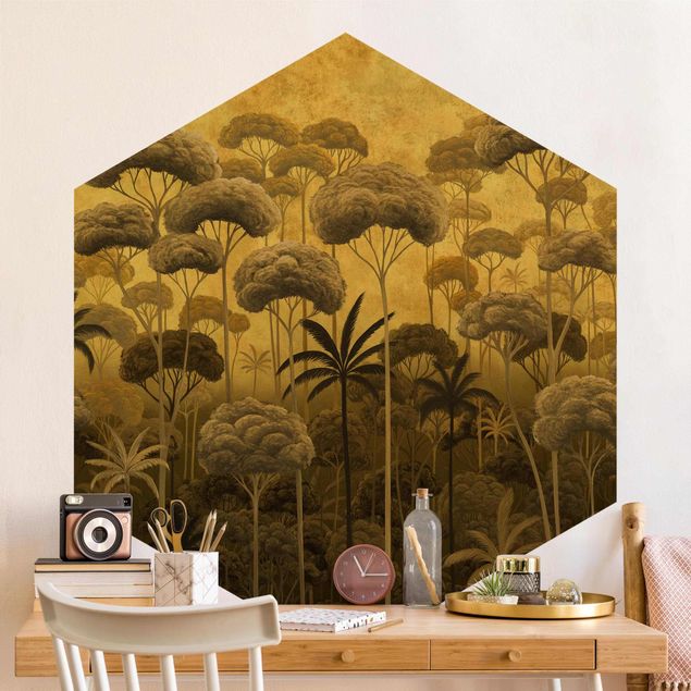Hexagon Behang - Tall Trees in the Jungle in Golden Tones