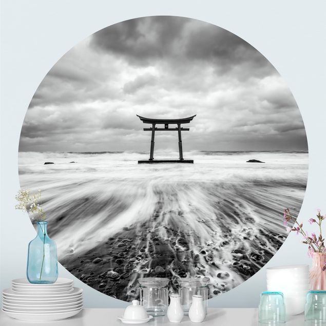 Behangcirkel Japanese Torii In The Ocean