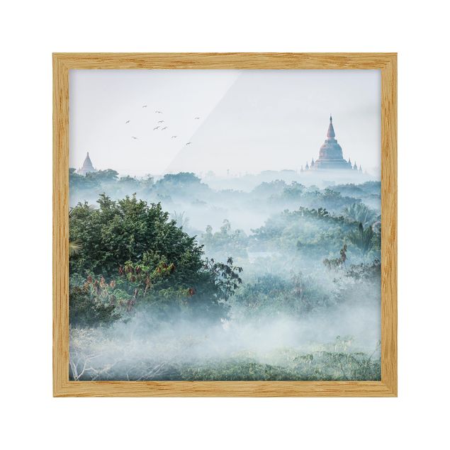 Ingelijste posters Morning Fog Over The Jungle Of Bagan