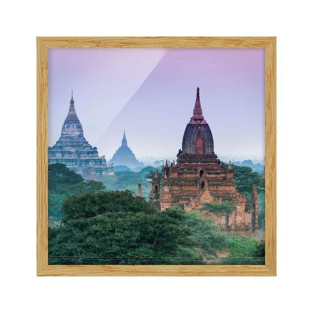 Ingelijste posters Temple Grounds In Bagan