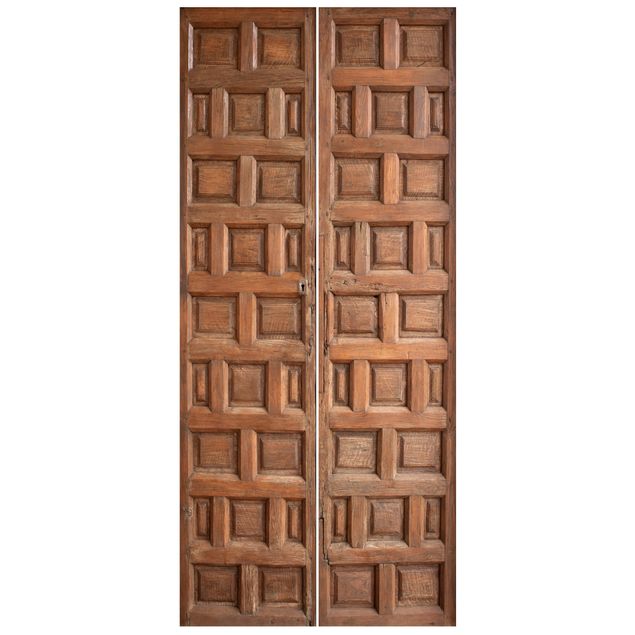 Deur behang Mediterranean Wooden Door From Granada