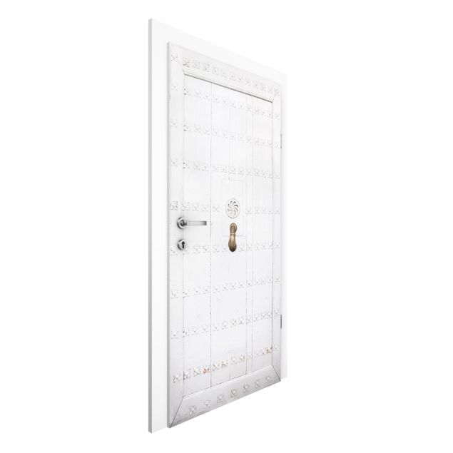 Deur behang Mediterranean White Wooden Door With Ornate Fittings